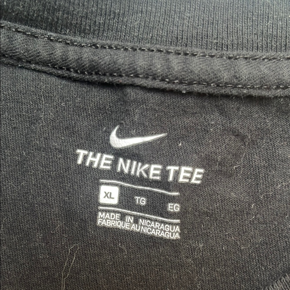 Black youth extra large nike Lax (lacrosse) t shirt